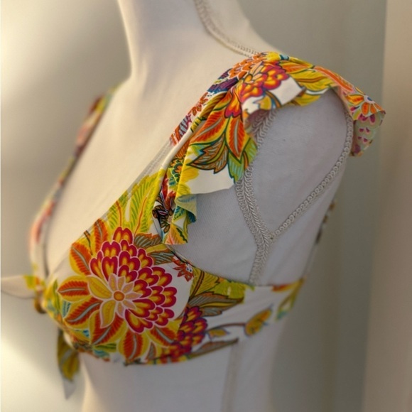 Bleu Rod Beattie 2 piece Swim Bikini Set Size 4 Floral - Picture 3 of 15